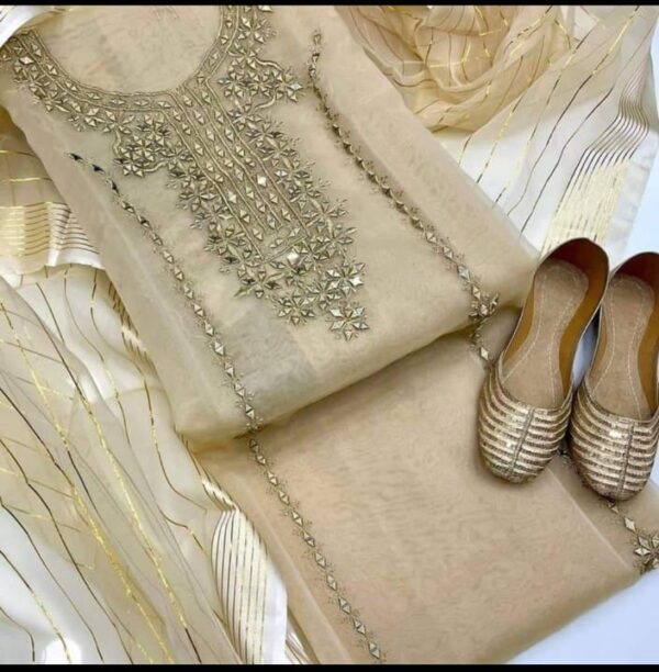 organza beige